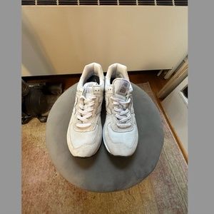 NWOT New Balance Classics